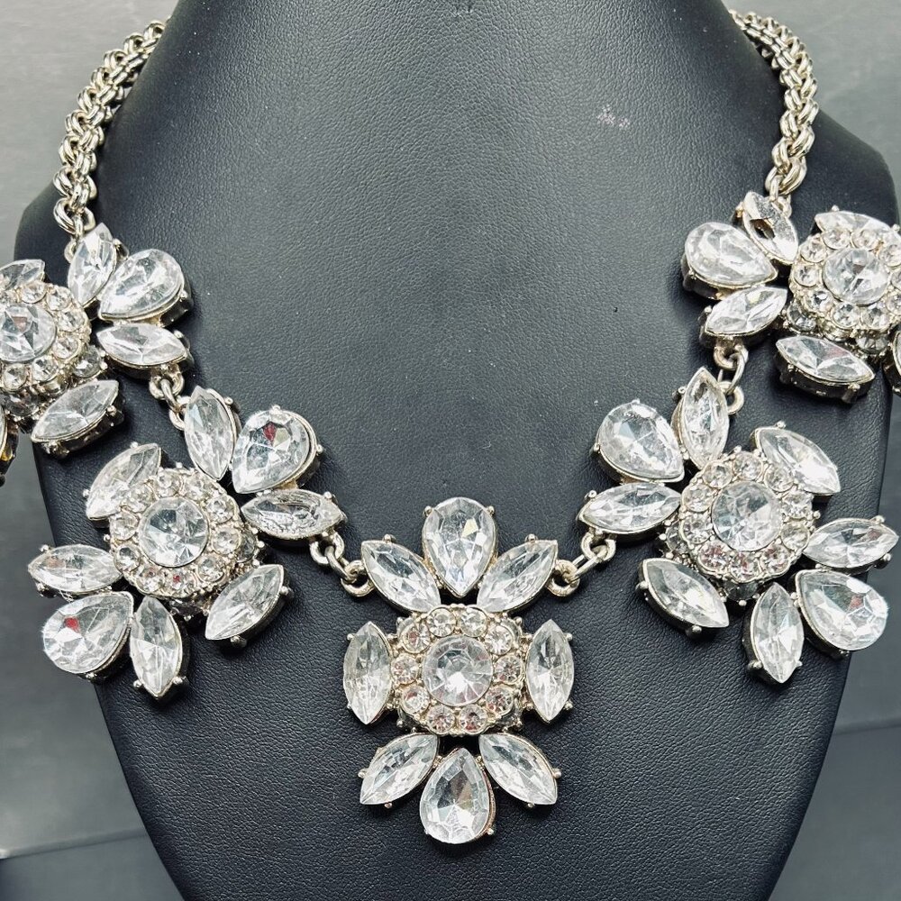 Dazzling Vintage Necklace